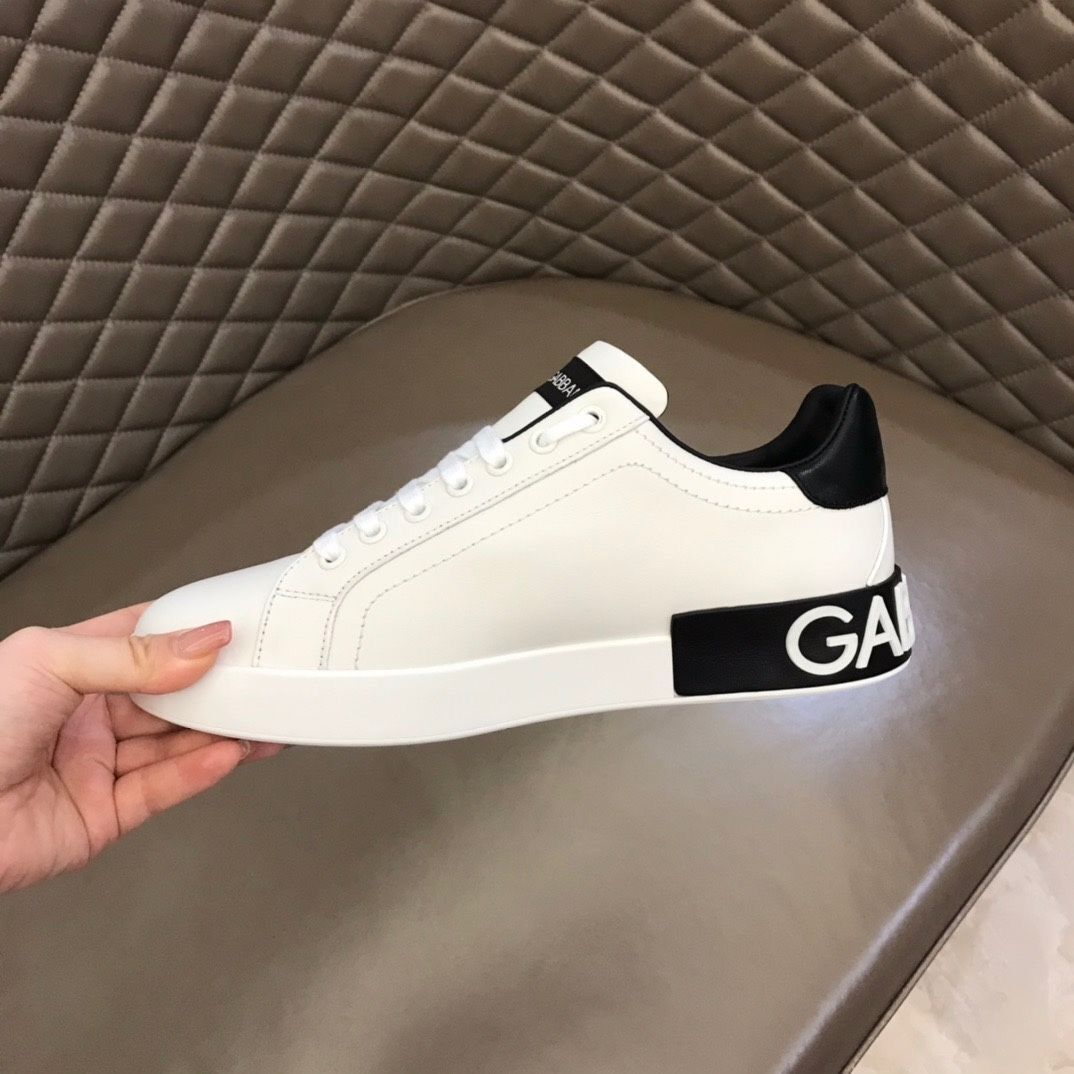 Luxury brand designer casual couple small white shoes men's letters with the same style leather shoes thick-soled women's shoes