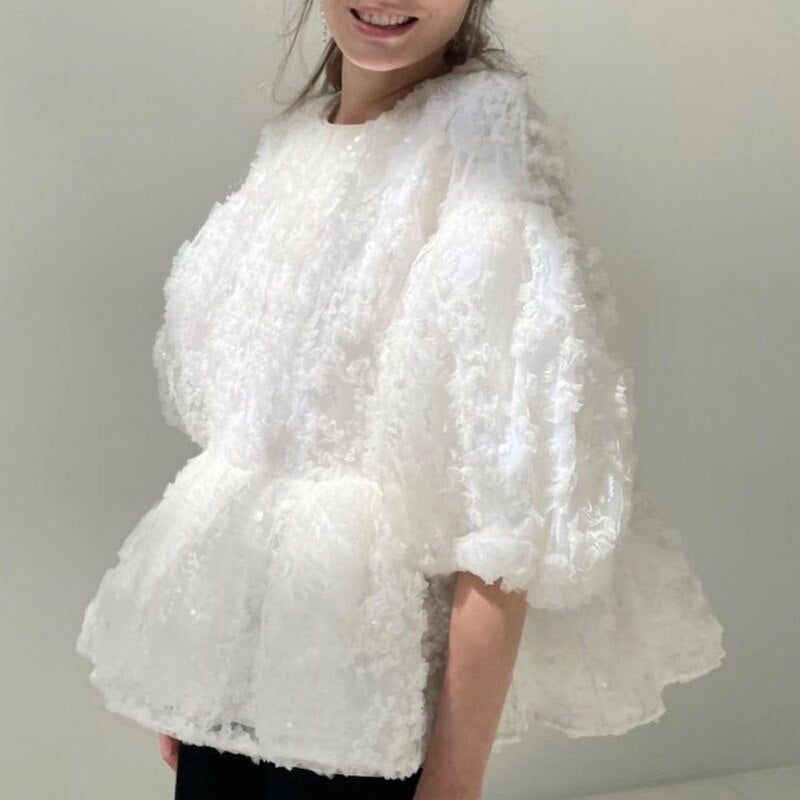 Japanese Sweet Puff Sleeve Blouse for Women Vintage Design Loose Shirts Tops Women Solid Simple O-neck Slim Waist Blusas Moda
