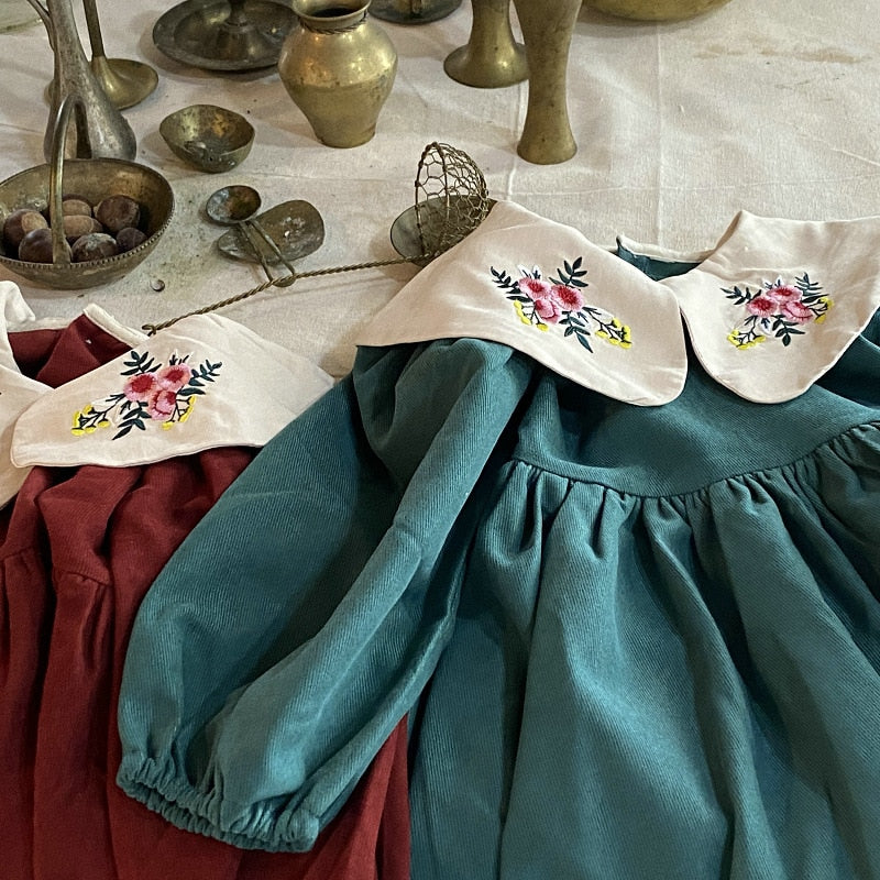 Girls Vintage Princess Dresses Spring Autumn Kids Flower Embroidered Dress 3-7 Years vestidos Children Casual Clothes