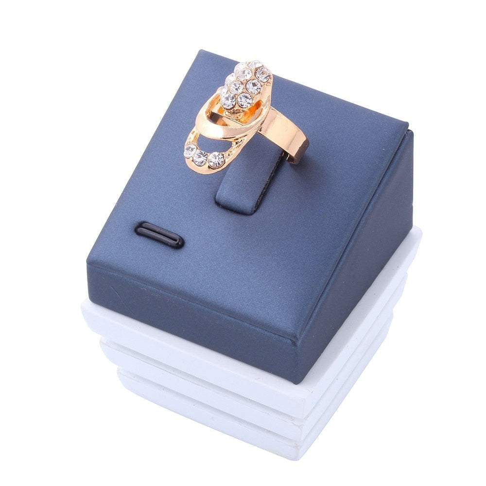 4Pcs Jewelry Set Rings Necklace Earrings Bracelet High Performance Golden Diamond Jewelry For Women