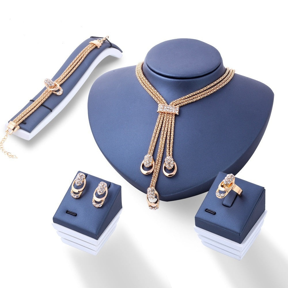 4Pcs Jewelry Set Rings Necklace Earrings Bracelet High Performance Golden Diamond Jewelry For Women
